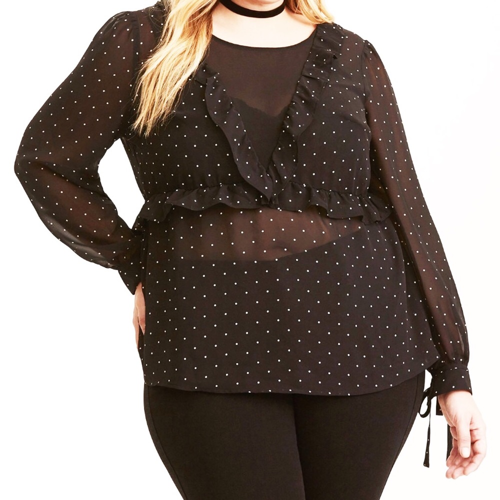 Torrid Polka Dot Ruffle Tie Blouse Sz 2 (18/20)